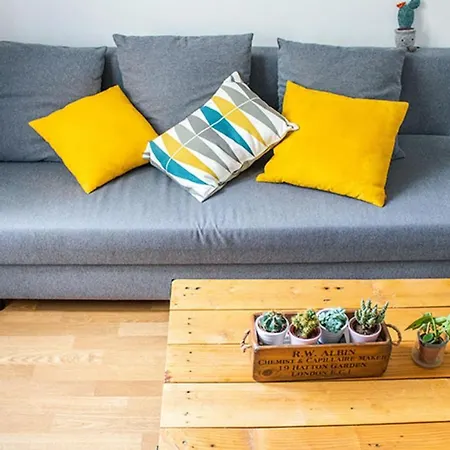 Charming Design Apt In The Heart Of Paris Apartment *